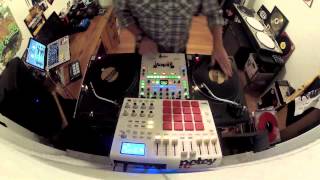 DJ Petey C  - 2015 Red Bull Thre3style Routine