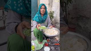 काली हांडी में बनाई खेत की देशी गोभी मटर की दही वाली सब्ज़ी#gav#desi#food#viralshorts#tranding#gaon