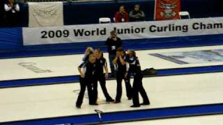 Eve Muirhead Wins Gold At The World Junior Curling Championsips 2009