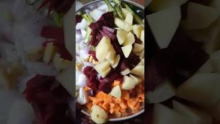 అమ్మ వాళ్ళింట్లో పూరీ కర్రి ఇలా అన్ని veggies తో healthy గా #shorts #ytshorts  #puricurry #trending