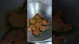 ଦେଶୀ ପୋଖରୀ ମାଛ ଭଜା😋👌 #viral#ytshort#viralvideo