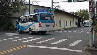 20241230 新竹市公車81、20路 青峰路口站 交會 MOV 5566