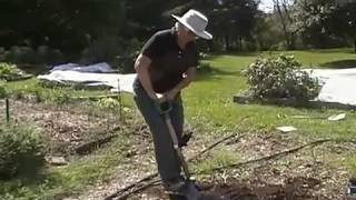 Shoveling 101:  How to Shovel Using an Auxiliary Ergonomic Grip