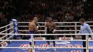 nikolay valuev vs gerald nobles 20 11 2004 to AVI clip1