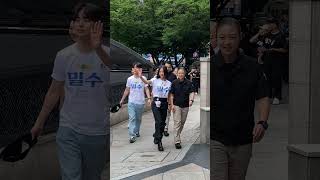 현장영상)오늘자 김혜수, 조인성, 염정아, 박정민 영화 밀수 무대인사 CGV 아카데미점 출근길 영상