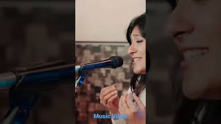 Shreya Mohan sing song Karimizhi kuruvi