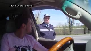 ინსპექტორმა იქეთ გაუჩალიჩა :) ukrainian road police