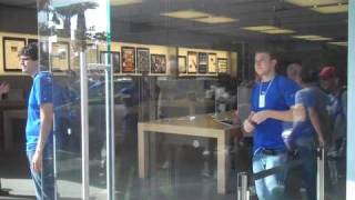 IPad Launch at the Temecula Apple Store