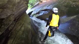 【GoPro動画】痛快！愛媛県「滑床渓谷」でキャニオニング２Canyoning in nametoko-valley