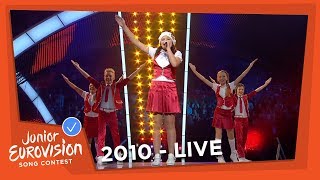 Sarlote \u0026 Sea Stones - Viva La Dance - Latvia - 2010 Junior Eurovision Song Contest