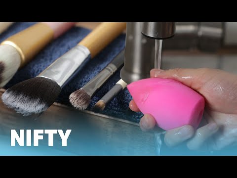 How To Deep Clean Your Makeup Bag How To Deep Clean Your Makeup Bag