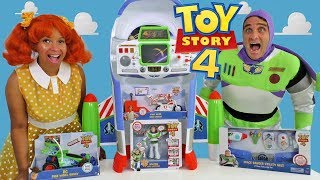 Toy Story 4 Toy Party- Gabby Gabby Vs. Buzz Lightyear !  || Toy Review || Konas2002