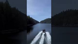 Cruisin’ through another sunny Sunday… #boat #britishcolumbia #sunday #canada #lifestyle