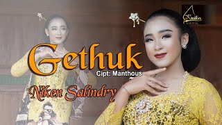 Niken Salindry - Gethuk (Official Music Video)