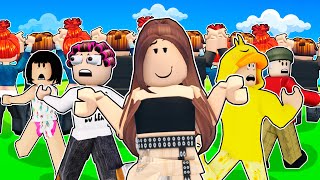 MELINA VS 100 JUGADORES EN LAS ESCONDIDAS EN ROBLOX! 😱