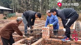 山锅兄弟：202平地基，做136米长重达5吨的钢筋笼，纯人工安装既重又危险！