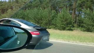 Porsche 911 Carrera 345 HP vs BMW M3 E92 420 HP