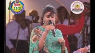 Sarrika Singh Live  "Ek Pyar Ka Nagma He"(Laxmikanth Pyarelal Nite)
