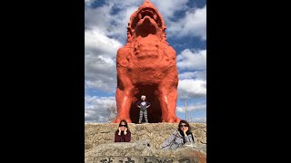 THE  LARGEST SHISA STATUE AND THE LIGHTHOUSE IN YOMITAN, OKINAWA