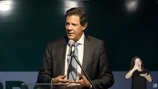 Futuro ministro da Fazenda, Fernando Haddad fala ao vivo no CCBB