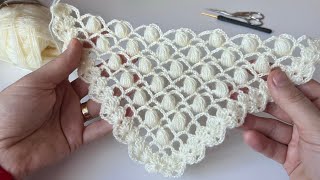 EVEN NEW BEGINNERS CAN DO IT 💕👌 Easy Crochet Triangle Shawl Patterns / Easy Crochet #crochet