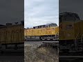 🔥🔥 Union Pacific Power Melts Rails!!! 💪🇺🇲 #shorts #unionpacific #train #railfans #trainspotting