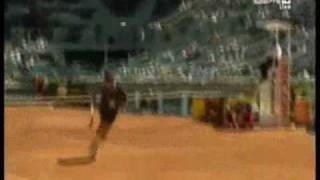 Roger Federer Under Legs shot vs Roddick Madrid 2009 not good reaction from roddick