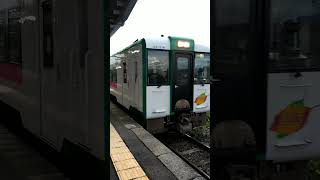 令和5年10/29撮影 キハ111系 岩出山駅発車