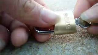 如何开锁头(how to open the lock)[only work for small lock只限小锁头]