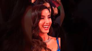 Nora Enjoying Zahrah S Khan Kusu kusu at IIFA ❤️❤️