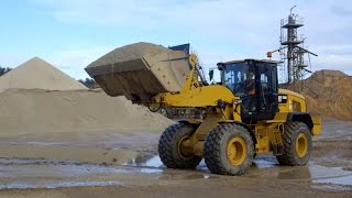 Kick-Outs, Snubbing, Wrap-Out and Soft Detents (Cat® 926M, 930M, 938M Wheel Loader Operator Tips)