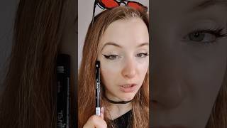 Підводка-фломастер для очей #Essence Eyeliner Pen Extra Long-Lasting