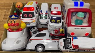 救急車のミニカー走る☆緊急走行テスト★サイレン鳴るよ☆ Ambulance minicar running ☆ Emergency driving test ★ Siren sounds ☆