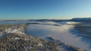 Dronevideo med utsikt over hyttetomter i Granåsen på Fefor