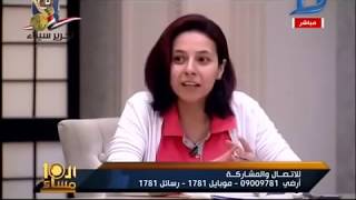 شاهد بنت تخلع الحجاب أمام أزهري وهي تمسك شعرها وتصرخ : شعري مش قلة أدب