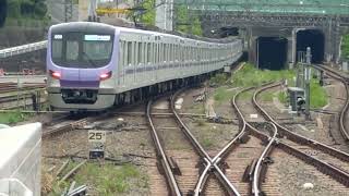 東京メトロ１８０００系　梶が谷駅通過