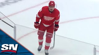 Patrick Kane Wires Home Powerplay Marker For First Goal With Red Wings