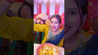 রাখির মেহেন্দি অনুষ্ঠানে কি কি খেলাম 😋 #viralvideos #akhiroy #trendingshorts #foodie