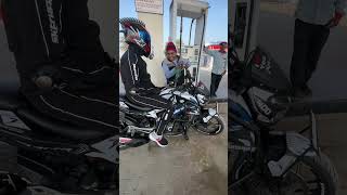 Dominar 400 full tank fuil / old man reaction on bike