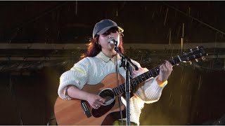 【 丸山純奈 】雨の中、単独Live開催！ 横浜赤レンガ倉庫イベント広場 2024.10.29