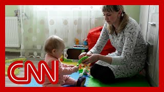 Ukrainian nurses use an extraordinary trick on Russians to save children