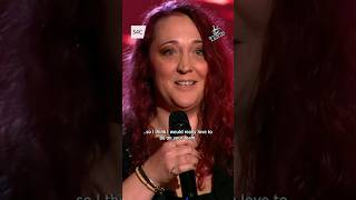 Pwy well i arwain Kelly ar Y Llais na Aleighcia Scott? | The Voice | S4C