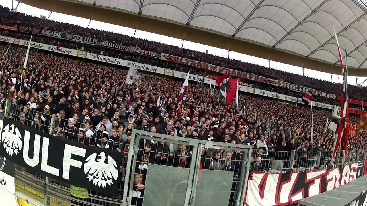 Eintracht Frankfurt / Pippi Song - YouTube