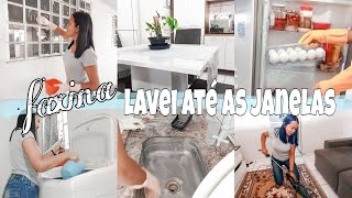 FAXINA NA CASA TODA | LAVEI QUINTAL E JANELAS