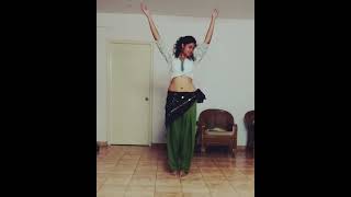 Jaathi rathnaalu fame Faria abdullah dancing video