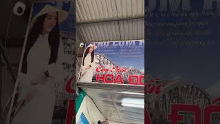 Cơm hến Hoa Đông ở Huế || Tony Phạm - Cuộc sống ở Mỹ