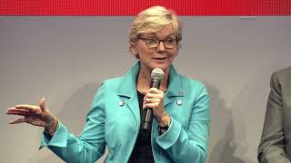 US Secretary of Energy Jennifer Granholm