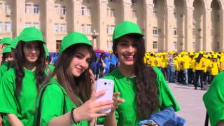 GANJA Flashmob 6000 gənc iştirak edib (NEW) Baku2015 Gence