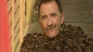 ChuckleVision 16x01 For Peat's Sake