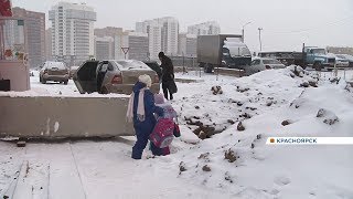 Владелец скандальной дороги в Солнечном перекрыл жителям единственную тропинку домой